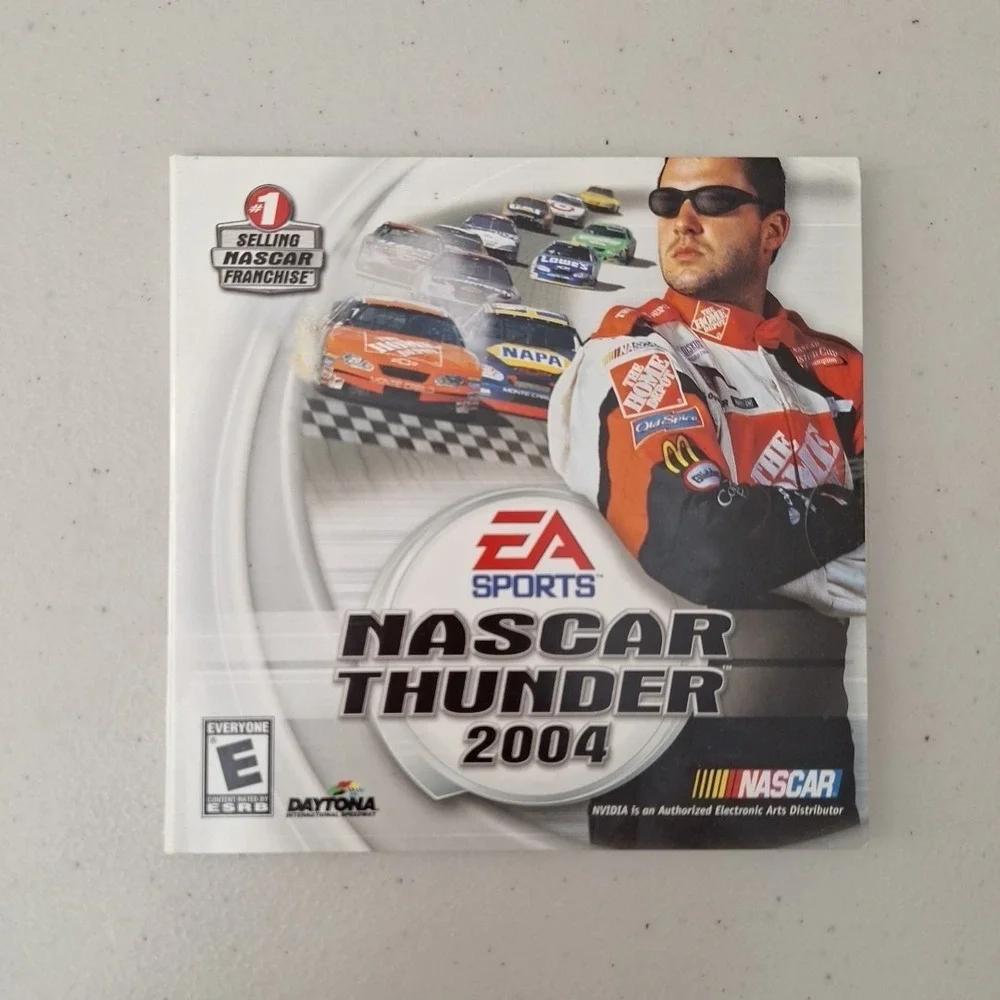 Nascar Thunder 2004 PC Computer Game EA Sports NIVIDIA OEM Bundle Version